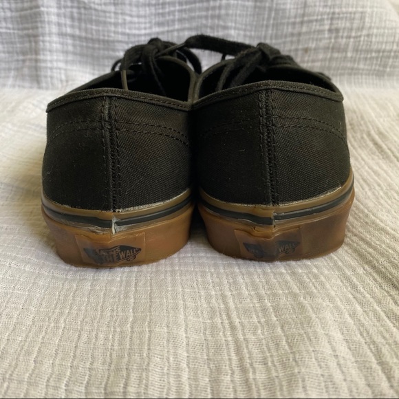❌SOLD❌Vans low top gum authentic black - Picture 4 of 7